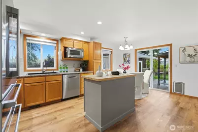 7809 29th Place NE, Marysville, WA 98270 - Photo 5
