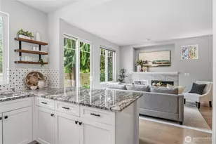 205 Newport Way NW, Issaquah, WA 98027 - Photo 17