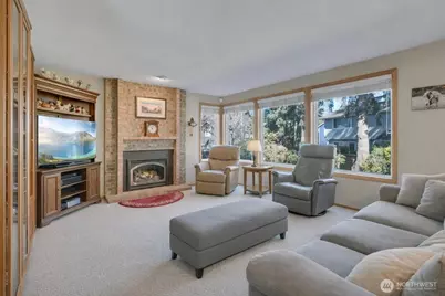 12446 NE 162nd Street, Woodinville, WA 98072 - Photo 15