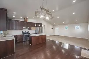 2143 NE Valley Rd, Moses Lake, WA 98837 - Photo 13