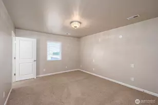 2143 NE Valley Rd, Moses Lake, WA 98837 - Photo 25
