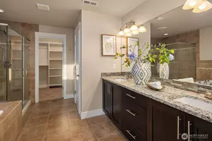 12204 Ashworth Ave N, Seattle, WA 98133 - Photo 23