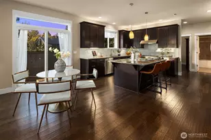 12204 Ashworth Ave N, Seattle, WA 98133 - Photo 11