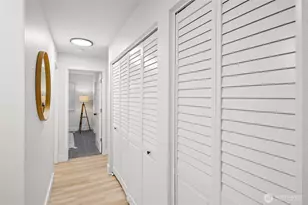 12905 126th Ct NE, Kirkland, WA 98034 - Photo 11