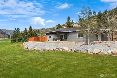24 Mackenzie Way, Chelan, WA 98816 - Photo 1