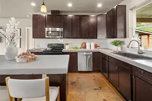 24 Mackenzie Wy, Chelan, WA 98816 - Photo 9