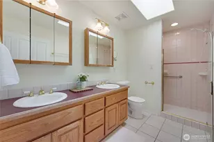 2212 Sheridan St, Port Townsend, WA 98368 - Photo 23