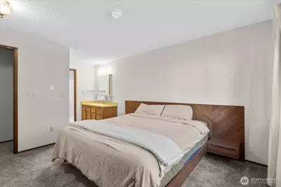 15914 3rd Place SW #C, Burien, WA 98166 - Photo 15