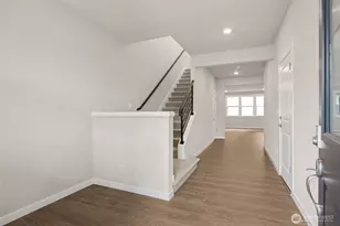 11401 SE 84th St, Newcastle, WA 98056 - Photo 3