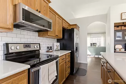 9914 Cascadian Avenue SE, Yelm, WA 98597 - Photo 9