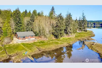 730 E North Bay Road, Allyn, WA 98524 - Photo 3