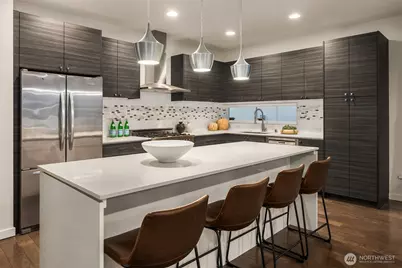 7002 23rd Avenue NW, Seattle, WA 98117 - Photo 15