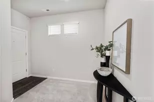 10814 183rd St Ct E, Puyallup, WA 98374 - Photo 5
