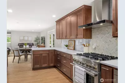 15245 260th Avenue SE, Issaquah, WA 98027 - Photo 15
