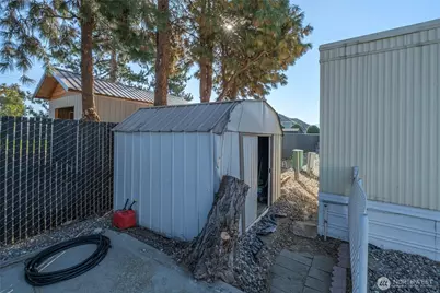 1608 N Western #27, Wenatchee, WA 98801 - Photo 19