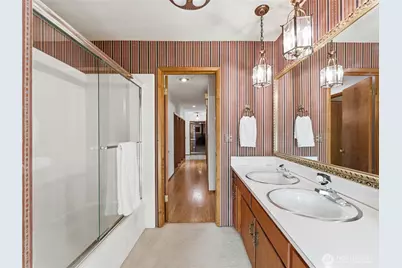 1319 First Street, Wenatchee, WA 98801 - Photo 15