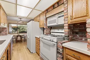 1319 First St, Wenatchee, WA 98801 - Photo 9