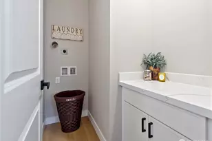 4834 25th Ave SW, Seattle, WA 98106 - Photo 19