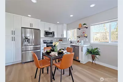 4834 25th Avenue SW, Seattle, WA 98106 - Photo 7