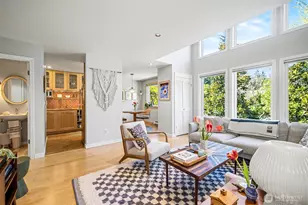 3423 W Government Way, Seattle, WA 98199 - Photo 3