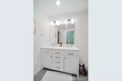 3423 W Government Way #7, Seattle, WA 98199 - Photo 23
