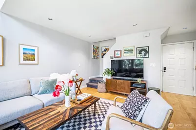 3423 W Government Way #7, Seattle, WA 98199 - Photo 5