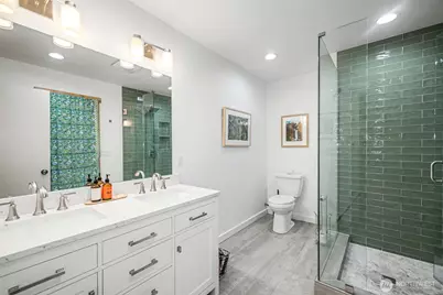 3423 W Government Way #7, Seattle, WA 98199 - Photo 21