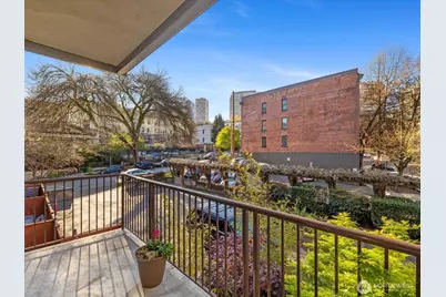 303 E Pike St #406, Seattle, WA 98122 - Photo 13