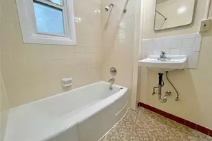 317 17th Ave E, Seattle, WA 98112 - Photo 17