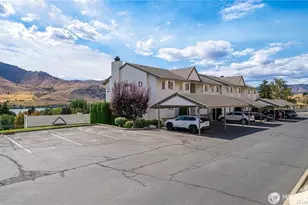 808 W Manson Hwy, Chelan, WA 98816 - Photo 5