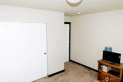 108 Jeff Street, Mount Vernon, WA 98273 - Photo 11