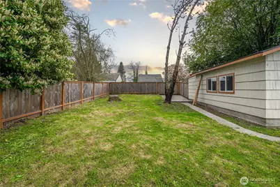 5221 S I, Tacoma, WA 98408 - Photo 17