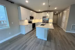 20218 150th St E, Bonney Lake, WA 98391 - Photo 3