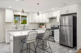 13604 NE 100th St, Kirkland, WA 98033 - Photo 11