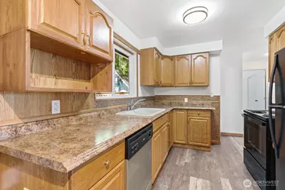 2098 NE Sunrise Drive, Bremerton, WA 98310 - Photo 27