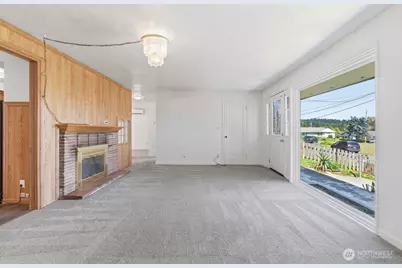 2098 NE Sunrise Drive, Bremerton, WA 98310 - Photo 21