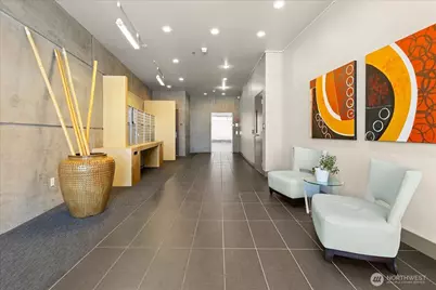 2960 Eastlake Avenue E #111, Seattle, WA 98102 - Photo 3