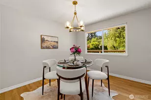8021 181st Pl SW, Edmonds, WA 98026 - Photo 15
