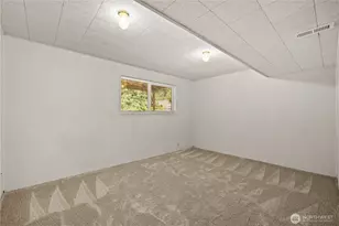 8021 181st Pl SW, Edmonds, WA 98026 - Photo 35