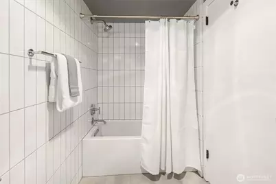 1507 Western Avenue #R201, Seattle, WA 98101 - Photo 13