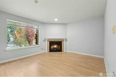 20030 66th Place W #2A, Lynnwood, WA 98036 - Photo 3