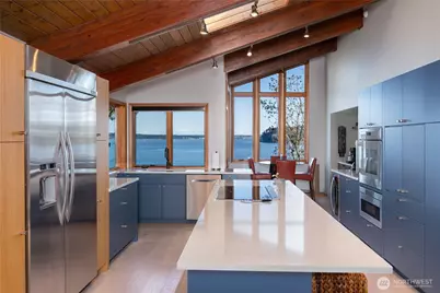 192 Montgomery Court, Port Ludlow, WA 98365 - Photo 11