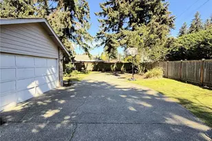 4504 67th Ave W, University Place, WA 98466 - Photo 23
