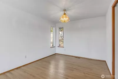 1345 N Juniper Street, Tacoma, WA 98406 - Photo 5