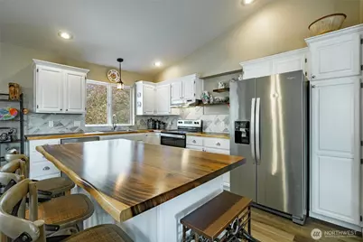 8209 Comox Road, Birch Bay, WA 98230 - Photo 7