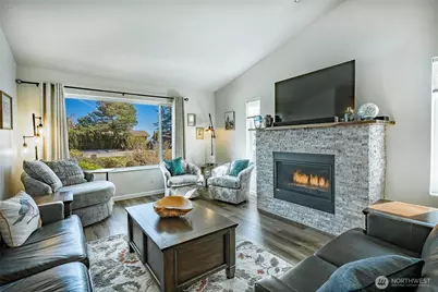 8209 Comox Road, Birch Bay, WA 98230 - Photo 3