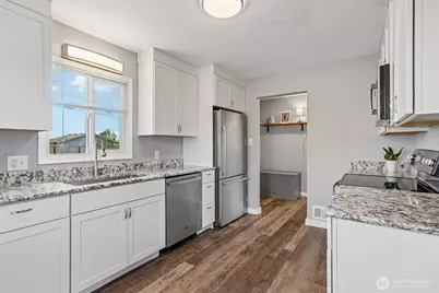 2319 S J Street, Tacoma, WA 98405 - Photo 7