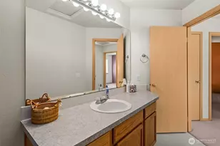 20505 190th Ave E, Orting, WA 98360 - Photo 25