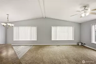 15010 SE 306th Pl, Kent, WA 98042 - Photo 7