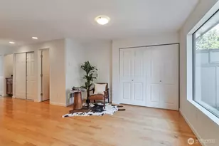 1035 156th Ave NE, Bellevue, WA 98007 - Photo 9